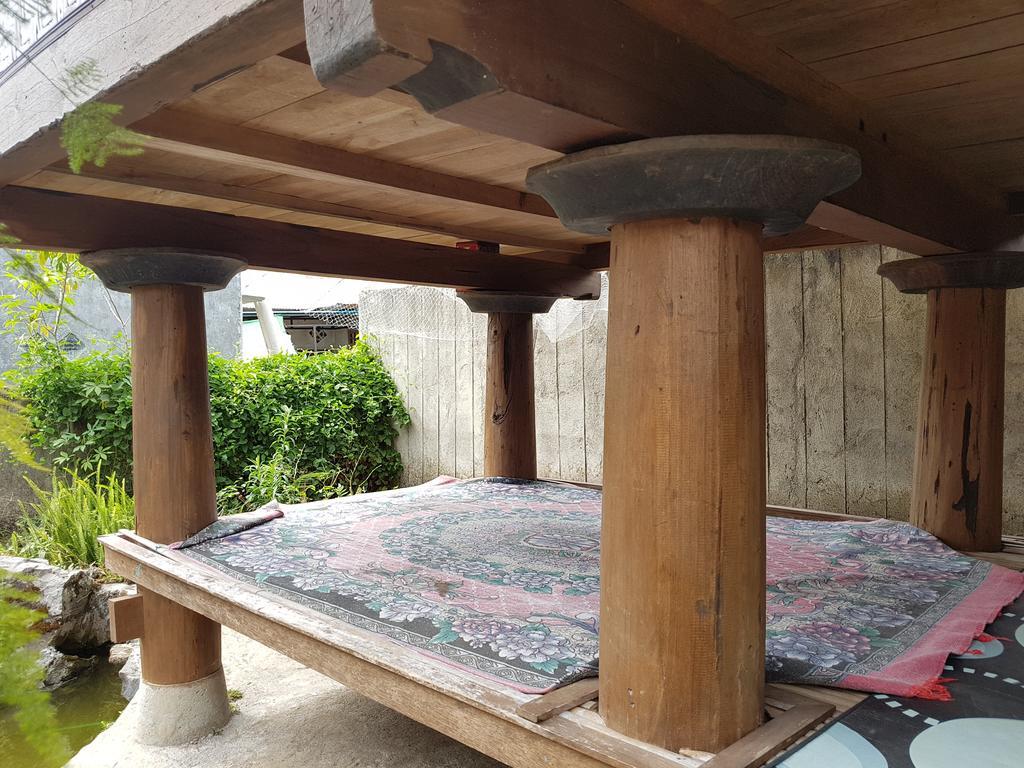 Radiya Guesthouse 塞姆博伦拉旺 客房 照片